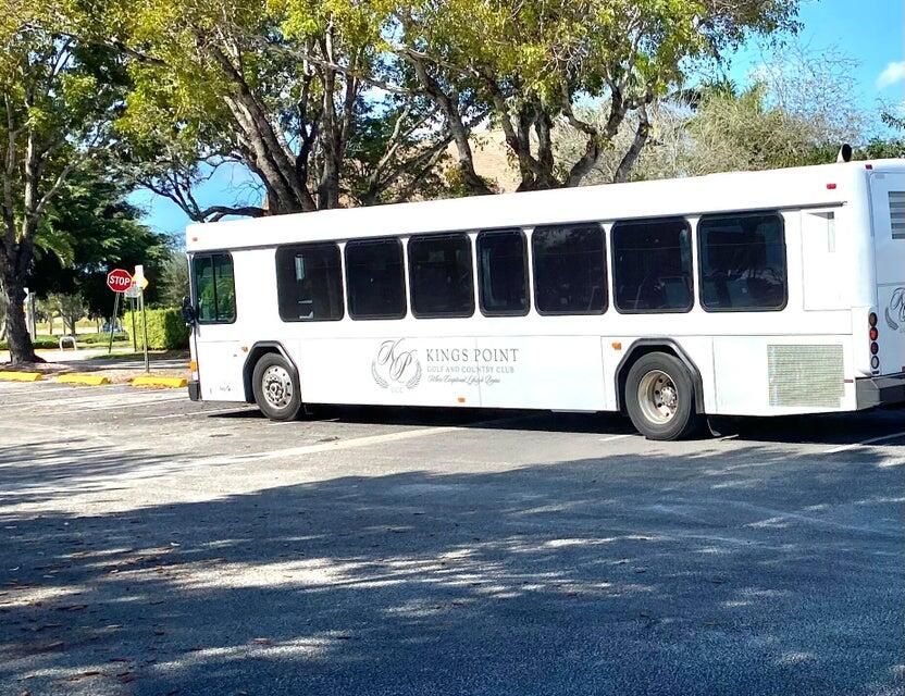 На продажу: $89,000 (1 спален, 1 ванн, 720 Квадратных фут)