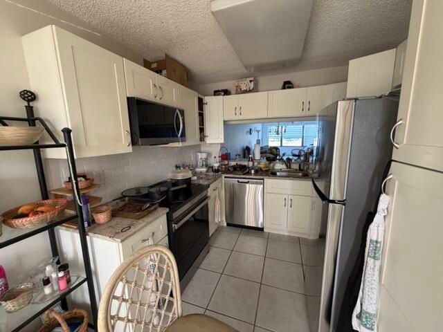 For Rent: $1,600 (2 beds, 2 baths, 1186 Square Feet)