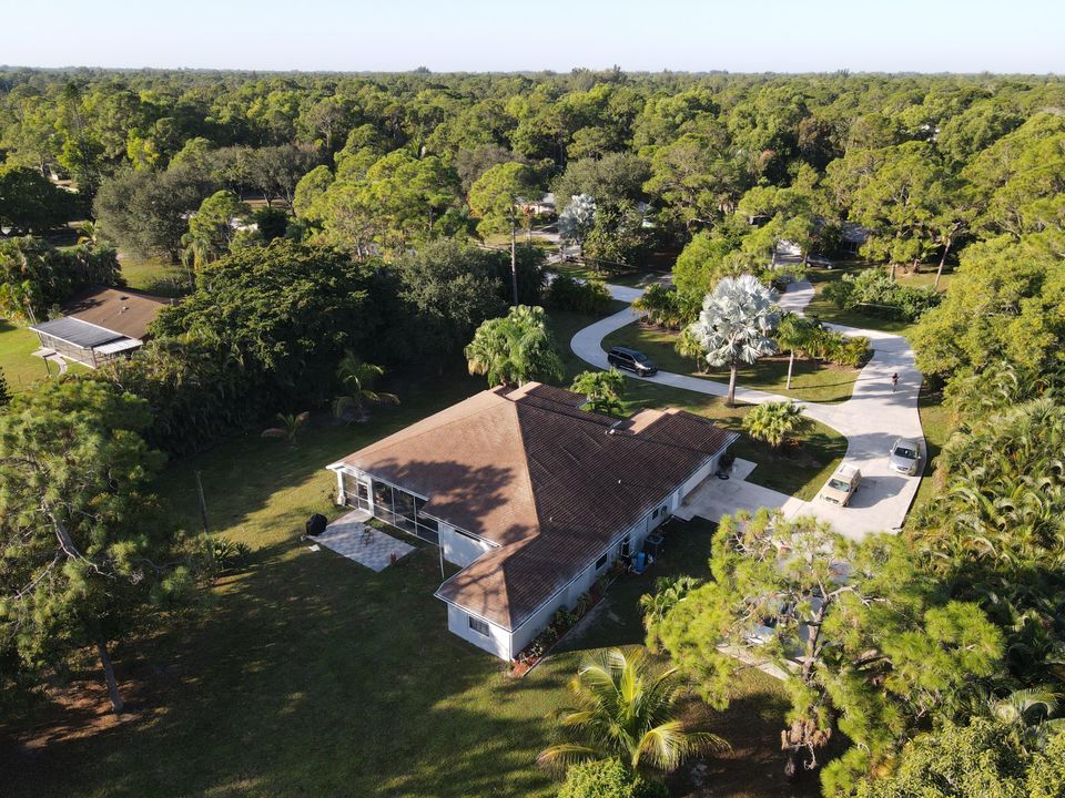 For Sale: $695,000 (4 beds, 3 baths, 2229 Square Feet)