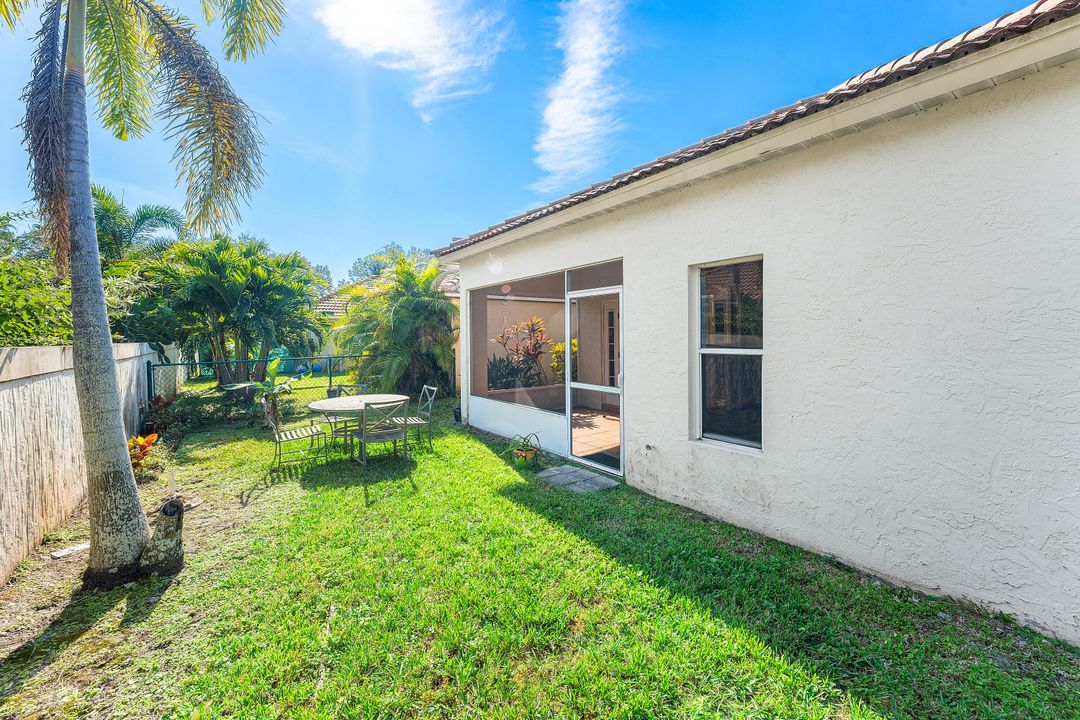 En Venta: $410,000 (2 camas, 2 baños, 1213 Pies cuadrados)