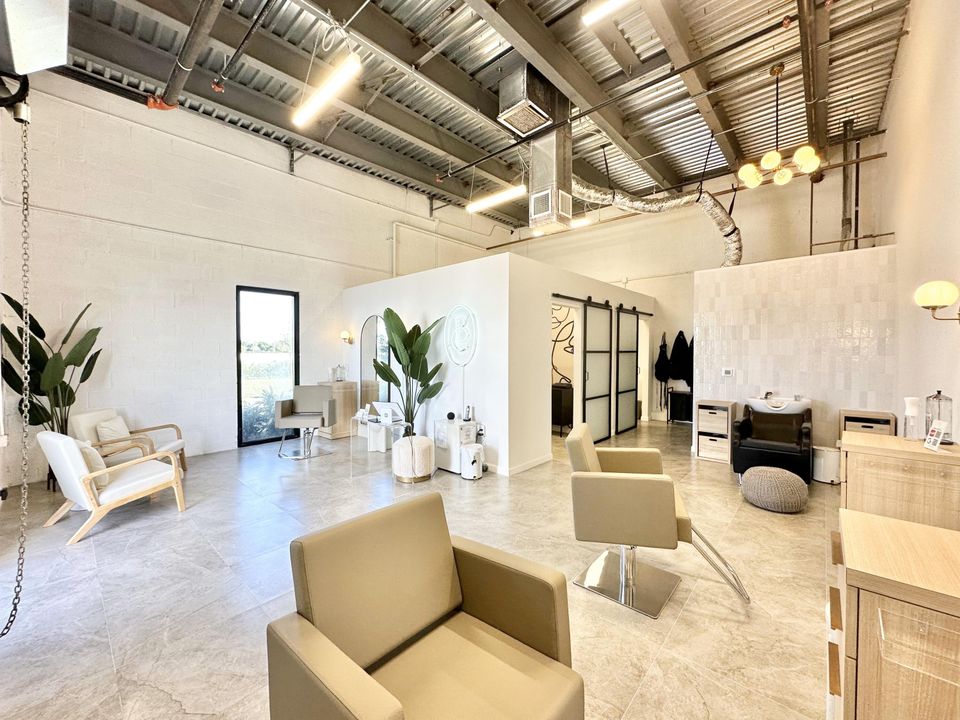 待售: $2,500 (0 贝兹, 0 浴室, 630 平方英尺)