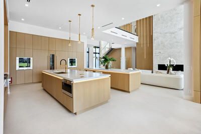 待售: $16,160,000 (6 贝兹, 7 浴室, 10229 平方英尺)