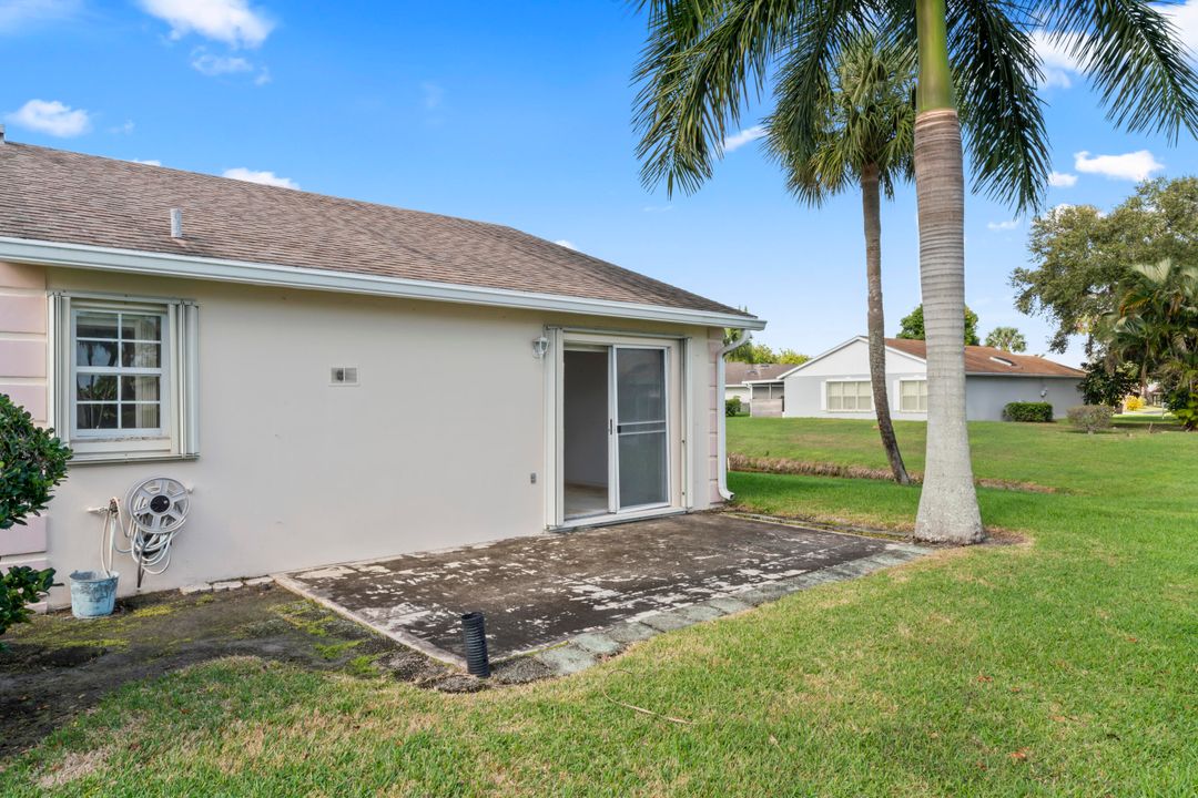 На продажу: $350,000 (3 спален, 2 ванн, 1241 Квадратных фут)