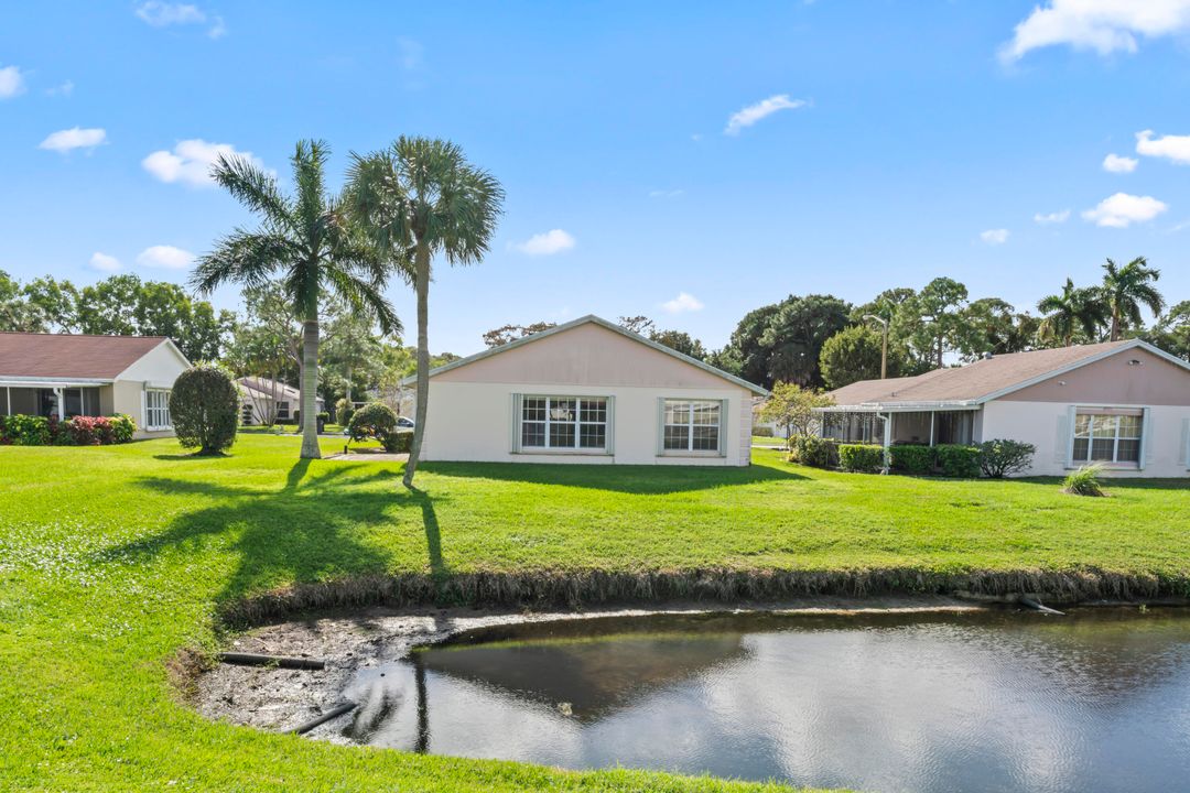 На продажу: $350,000 (3 спален, 2 ванн, 1241 Квадратных фут)