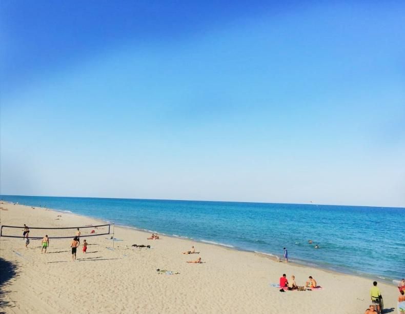 В аренду: $2,200 (2 спален, 2 ванн, 957 Квадратных фут)