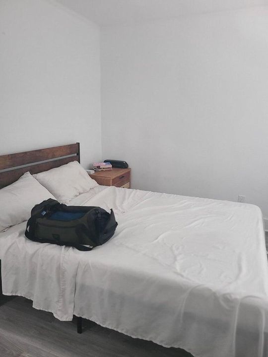 出租: $2,500 (2 贝兹, 2 浴室, 1935 平方英尺)