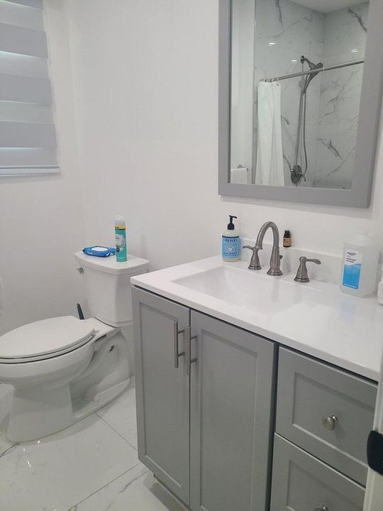 出租: $2,500 (2 贝兹, 2 浴室, 1935 平方英尺)