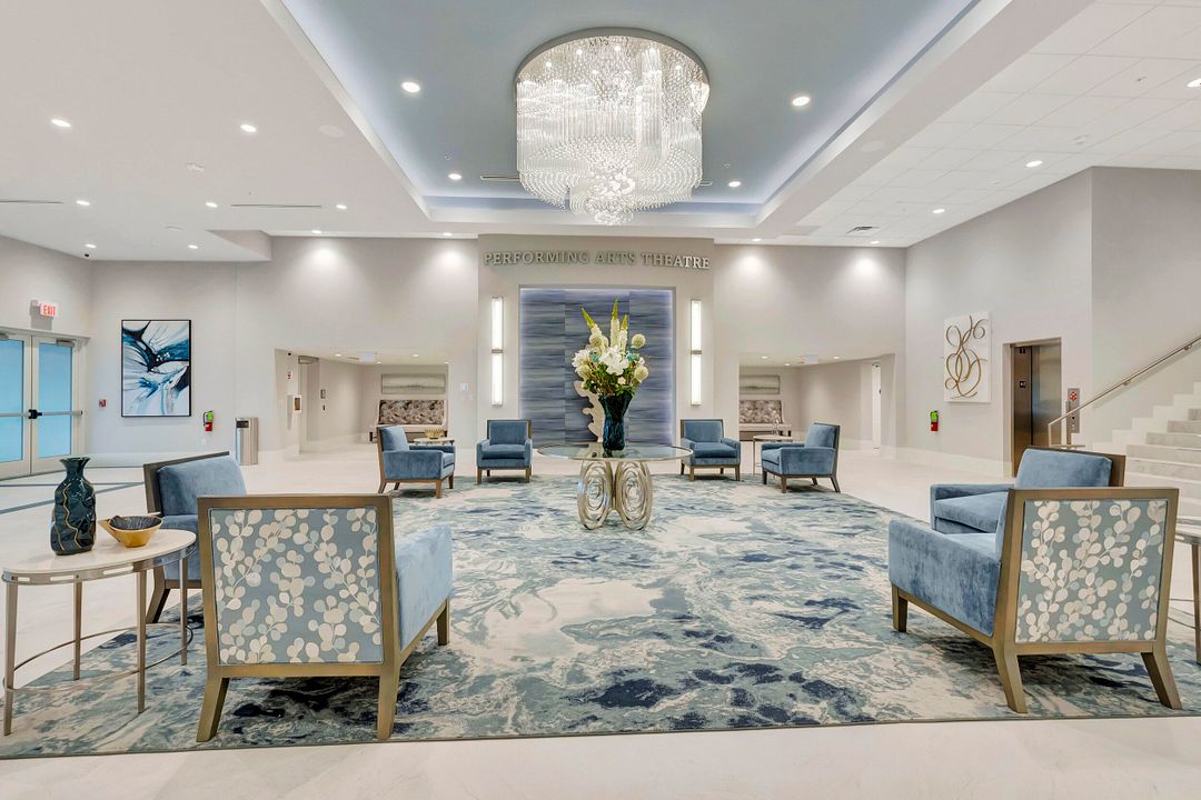 For Sale: $289,000 (2 beds, 2 baths, 1500 Square Feet)