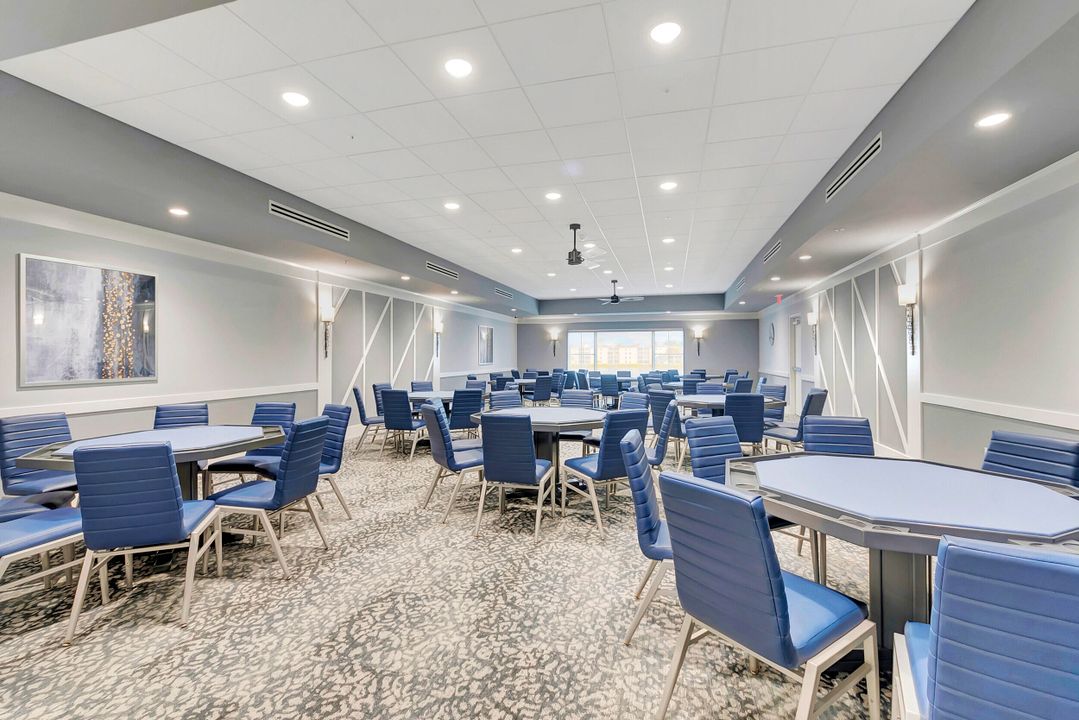 For Sale: $289,000 (2 beds, 2 baths, 1500 Square Feet)