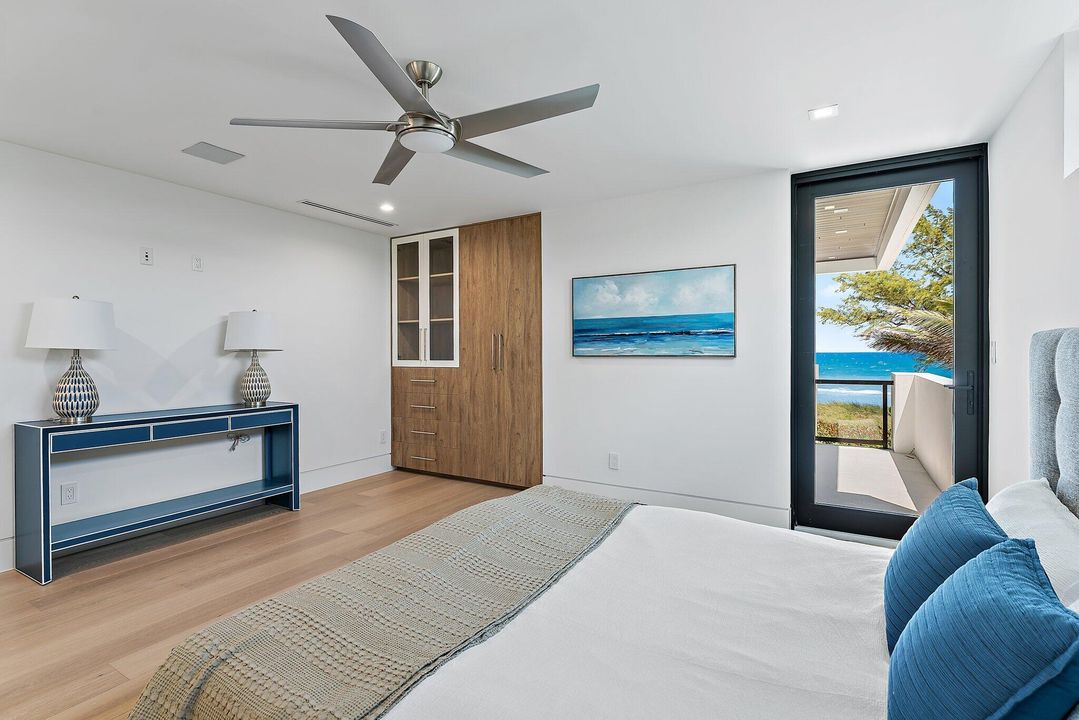 Active With Contract: $14,500,000 (4 beds, 6 baths, 5965 Square Feet)