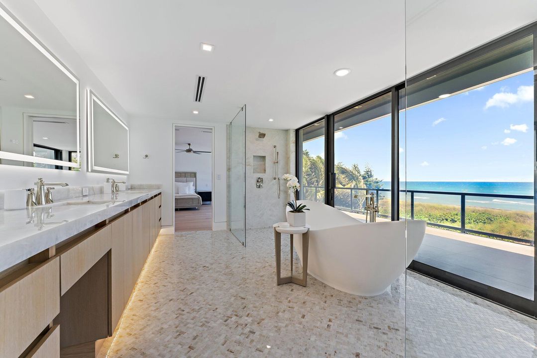 Active With Contract: $14,500,000 (4 beds, 6 baths, 5965 Square Feet)