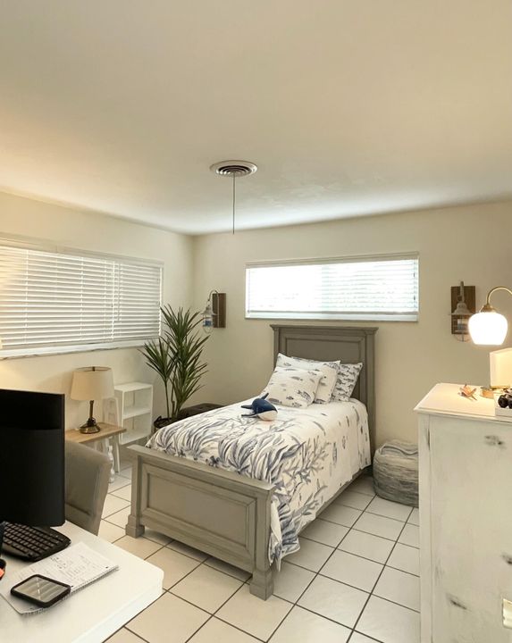 For Rent: $3,500 (2 beds, 2 baths, 1153 Square Feet)