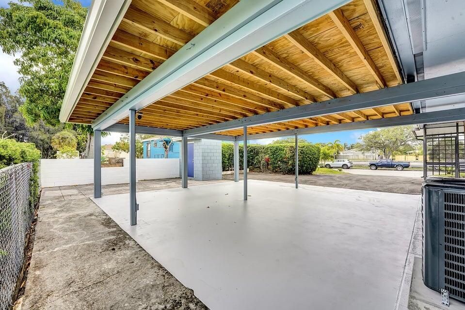 En Renta: $3,200 (3 camas, 2 baños, 2238 Pies cuadrados)