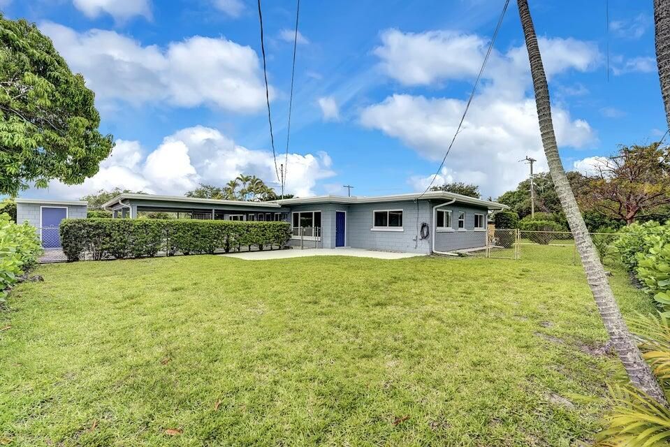 En Renta: $3,200 (3 camas, 2 baños, 2238 Pies cuadrados)