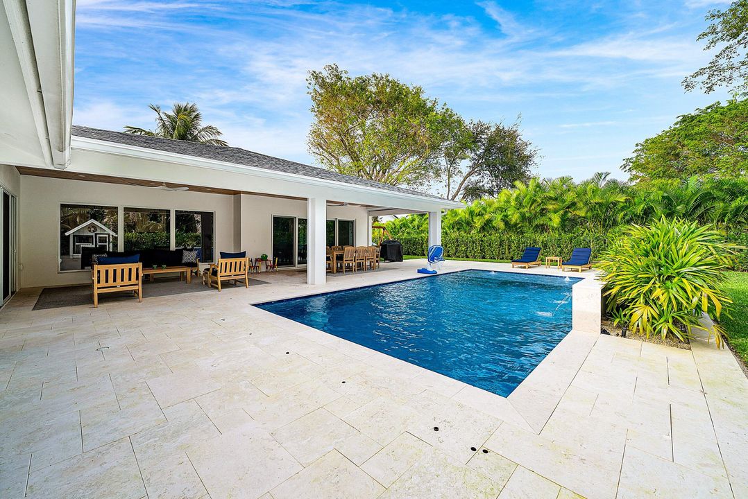 待售: $2,999,000 (5 贝兹, 5 浴室, 3475 平方英尺)