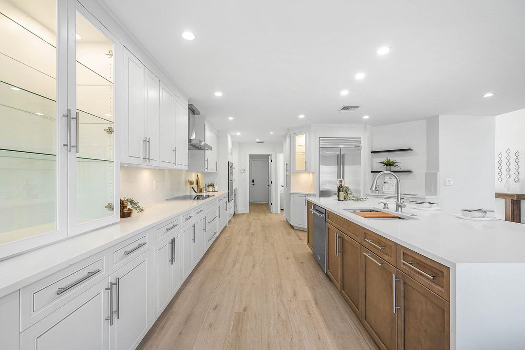 For Sale: $1,199,000 (3 beds, 3 baths, 2317 Square Feet)