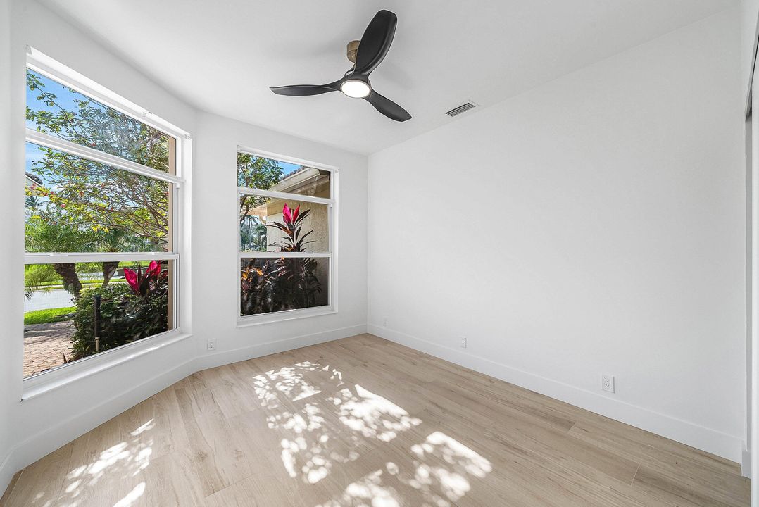 For Sale: $1,199,000 (3 beds, 3 baths, 2317 Square Feet)