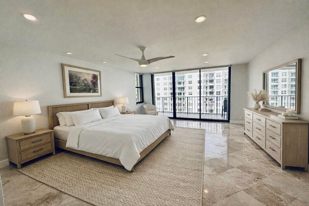 For Sale: $685,000 (2 beds, 2 baths, 1226 Square Feet)