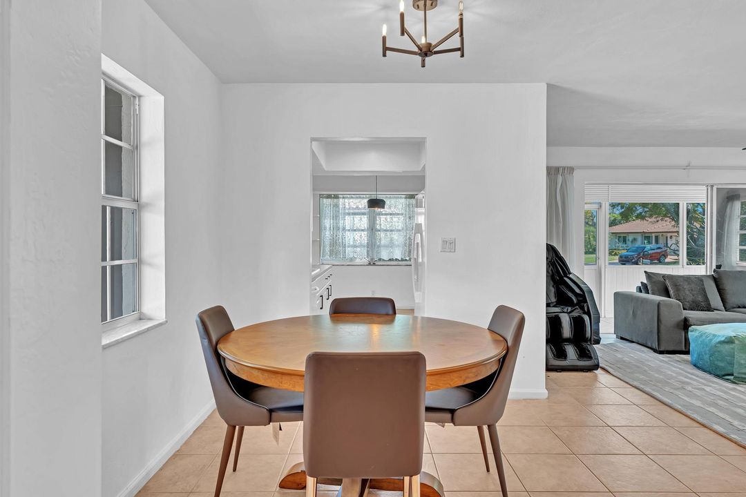 В аренду: $2,550 (2 спален, 2 ванн, 1180 Квадратных фут)