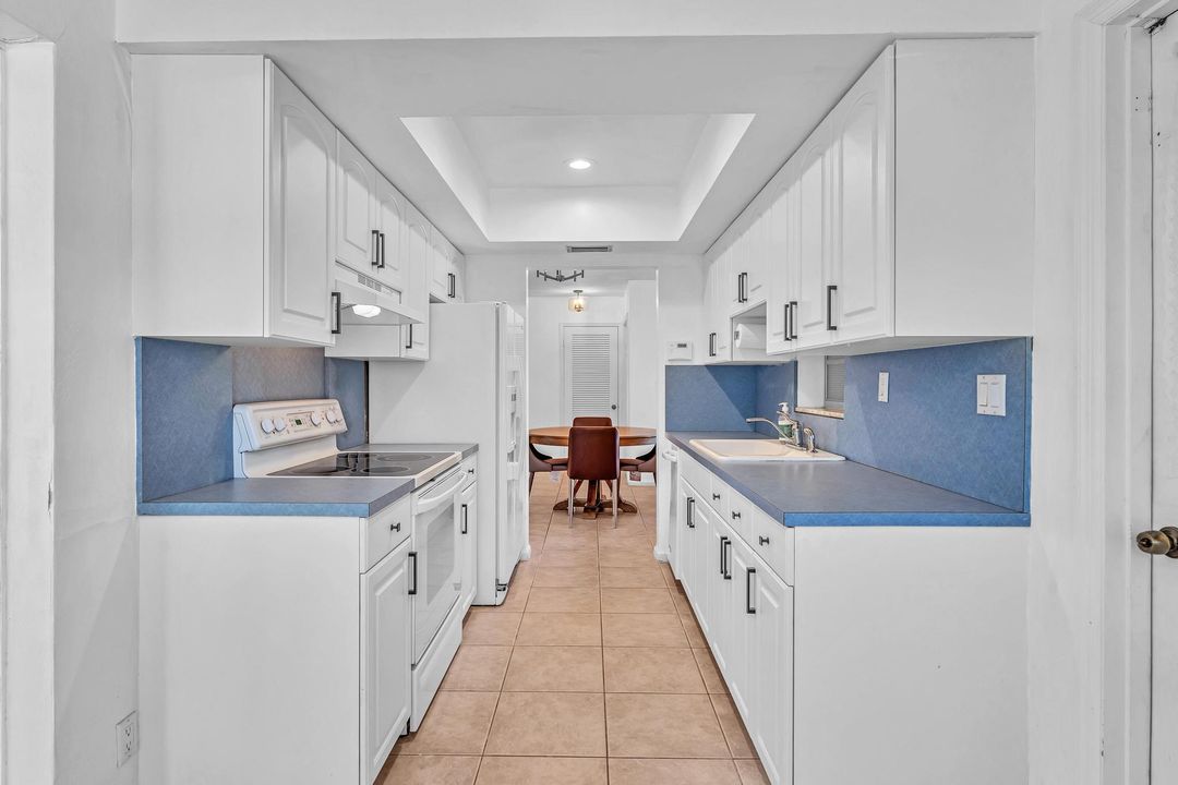 В аренду: $2,550 (2 спален, 2 ванн, 1180 Квадратных фут)