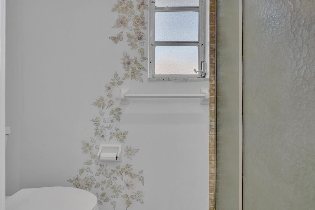 В аренду: $2,550 (2 спален, 2 ванн, 1180 Квадратных фут)