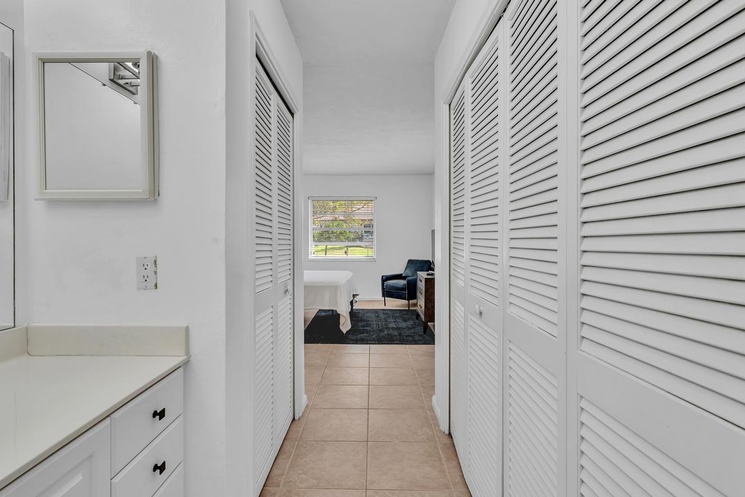 В аренду: $2,550 (2 спален, 2 ванн, 1180 Квадратных фут)