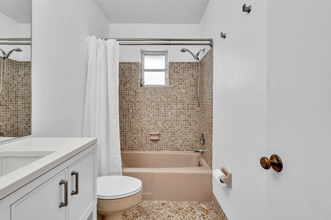 В аренду: $2,550 (2 спален, 2 ванн, 1180 Квадратных фут)