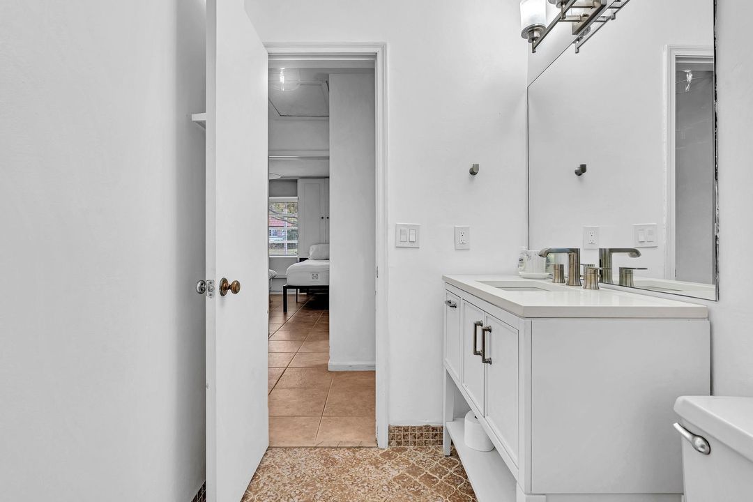 В аренду: $2,550 (2 спален, 2 ванн, 1180 Квадратных фут)