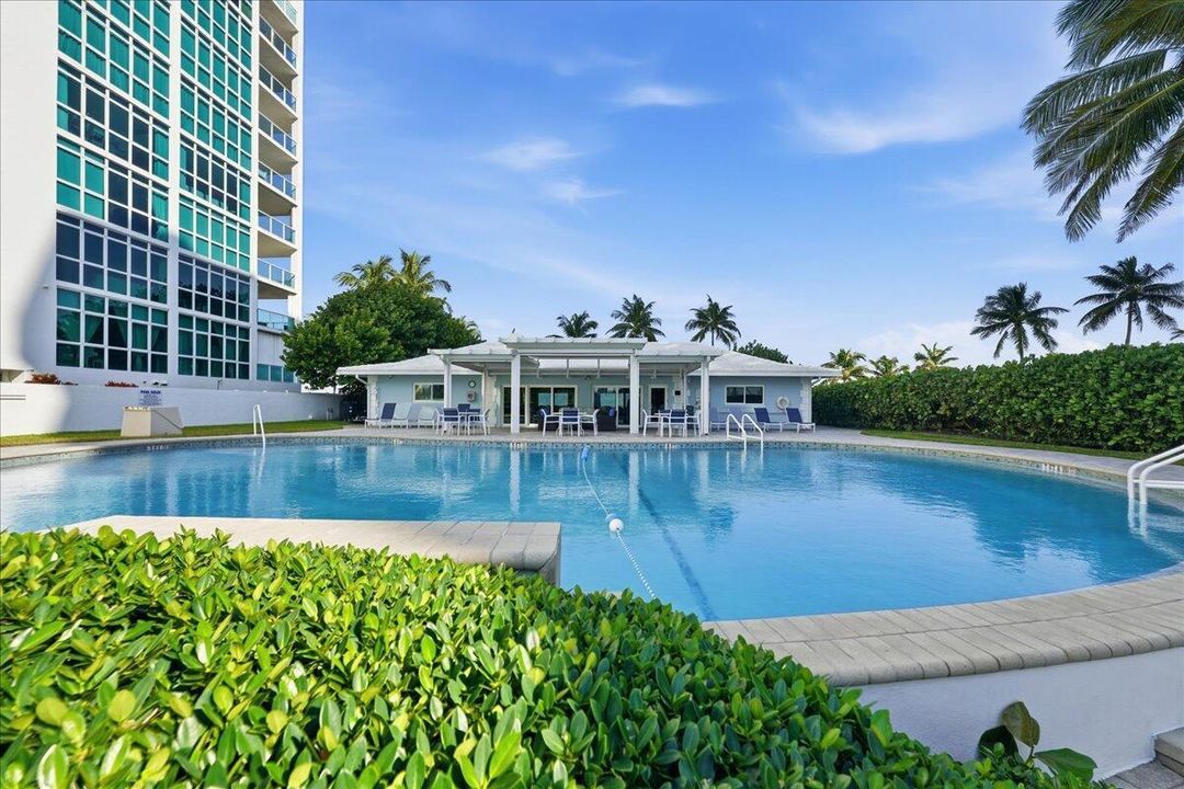 На продажу: $829,000 (2 спален, 2 ванн, 2150 Квадратных фут)