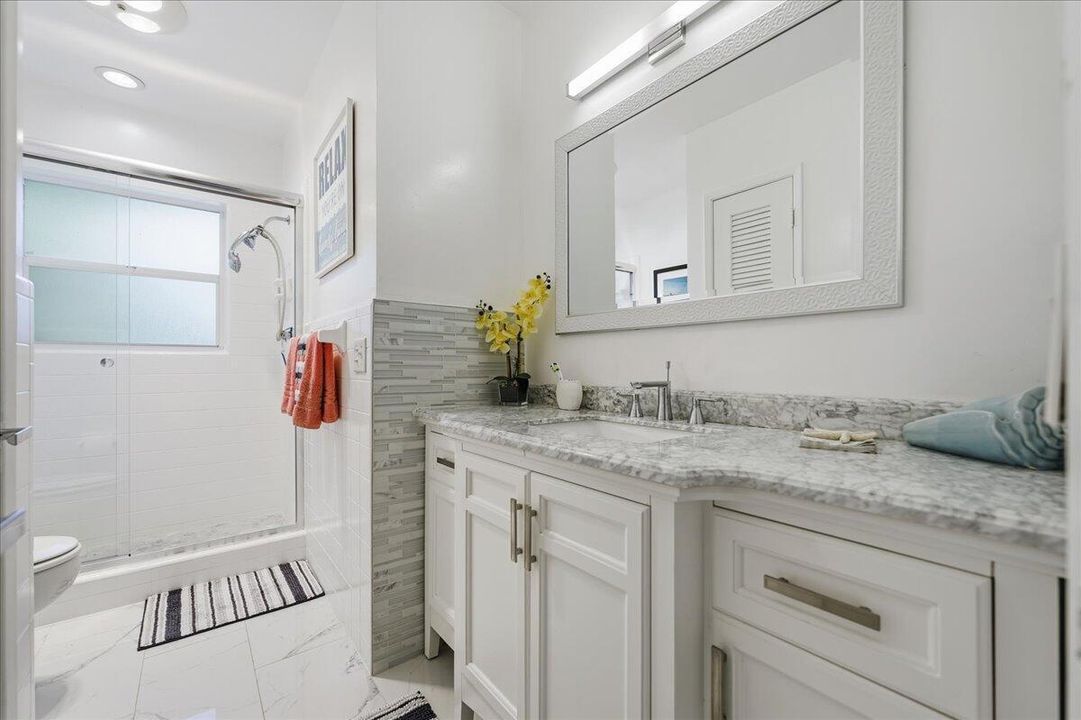 На продажу: $829,000 (2 спален, 2 ванн, 2150 Квадратных фут)