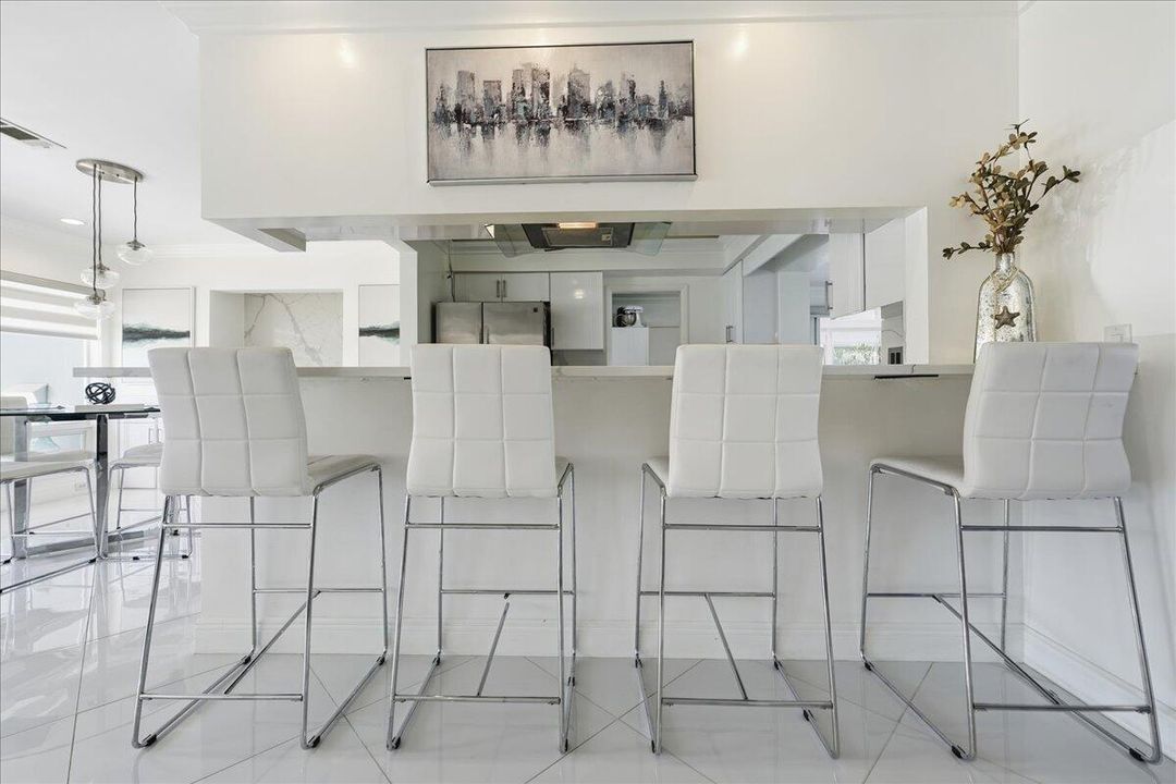 На продажу: $829,000 (2 спален, 2 ванн, 2150 Квадратных фут)