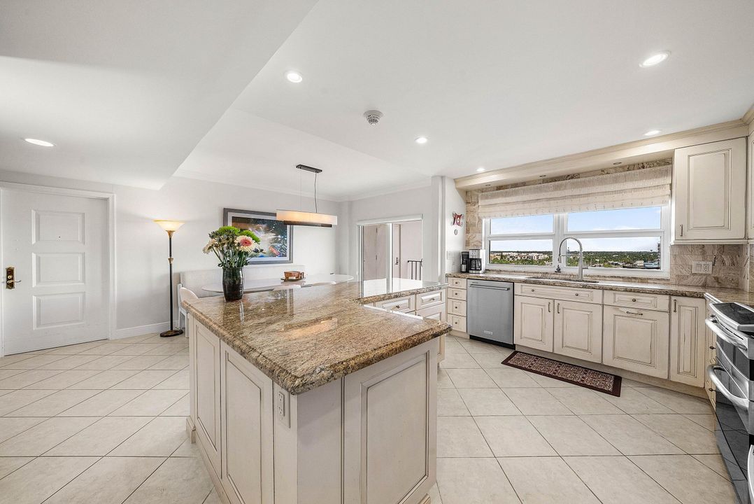 En Venta: $1,595,000 (2 camas, 2 baños, 1729 Pies cuadrados)