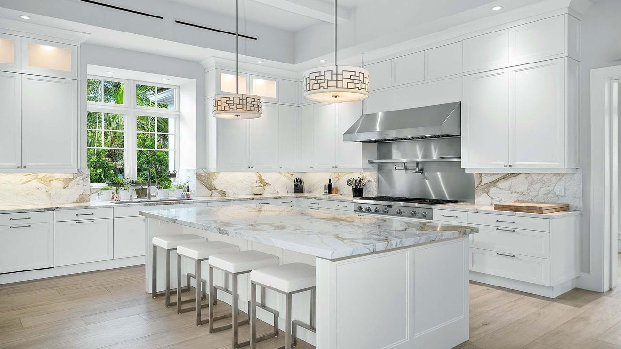 For Sale: $9,950,000 (5 beds, 5 baths, 5499 Square Feet)