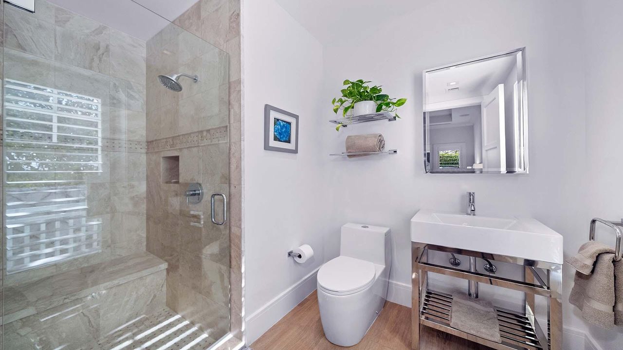 For Sale: $9,950,000 (5 beds, 5 baths, 5499 Square Feet)