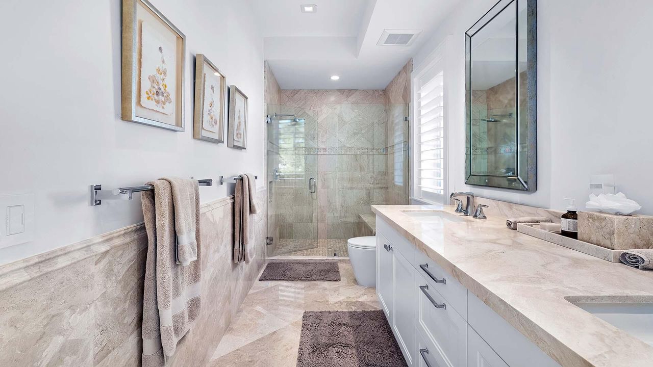 For Sale: $9,950,000 (5 beds, 5 baths, 5499 Square Feet)