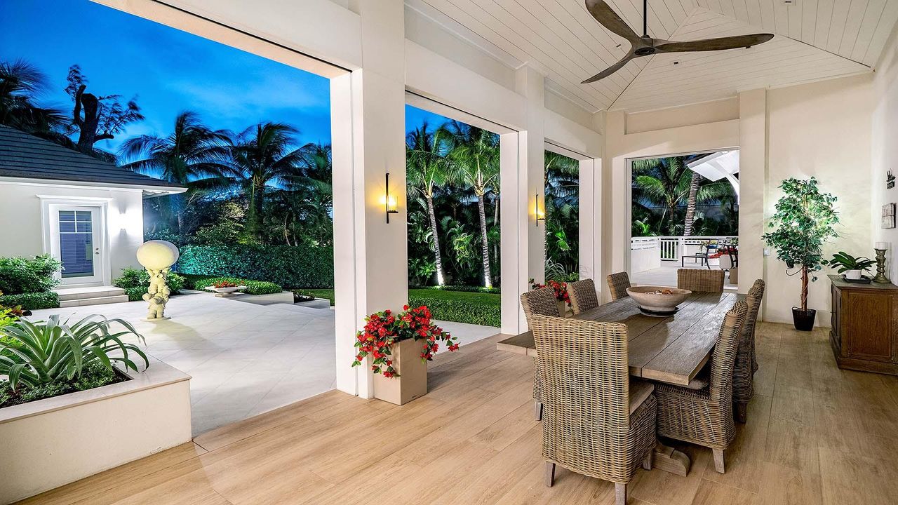 For Sale: $9,950,000 (5 beds, 5 baths, 5499 Square Feet)