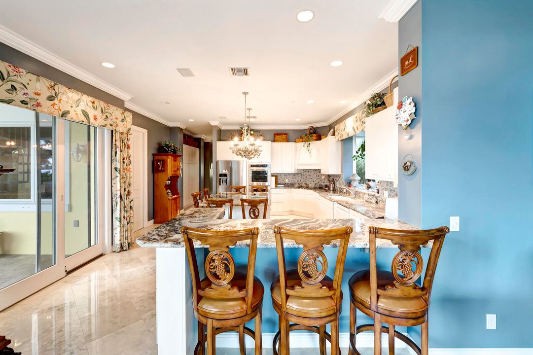 En Venta: $4,300,000 (5 camas, 4 baños, 8123 Pies cuadrados)