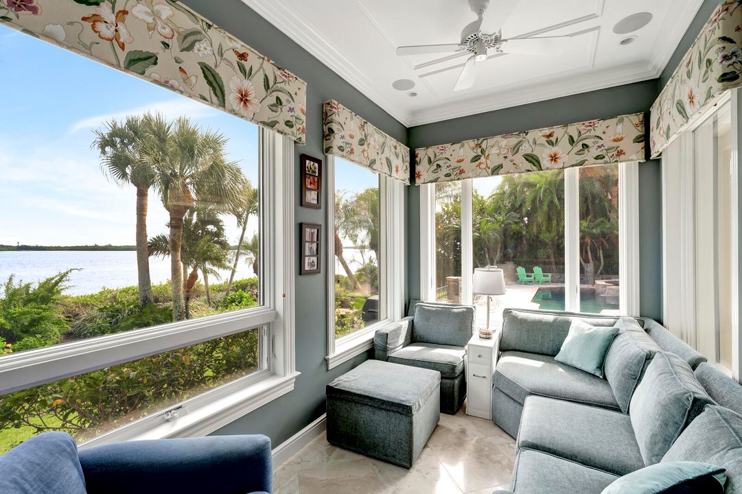 En Venta: $4,300,000 (5 camas, 4 baños, 8123 Pies cuadrados)