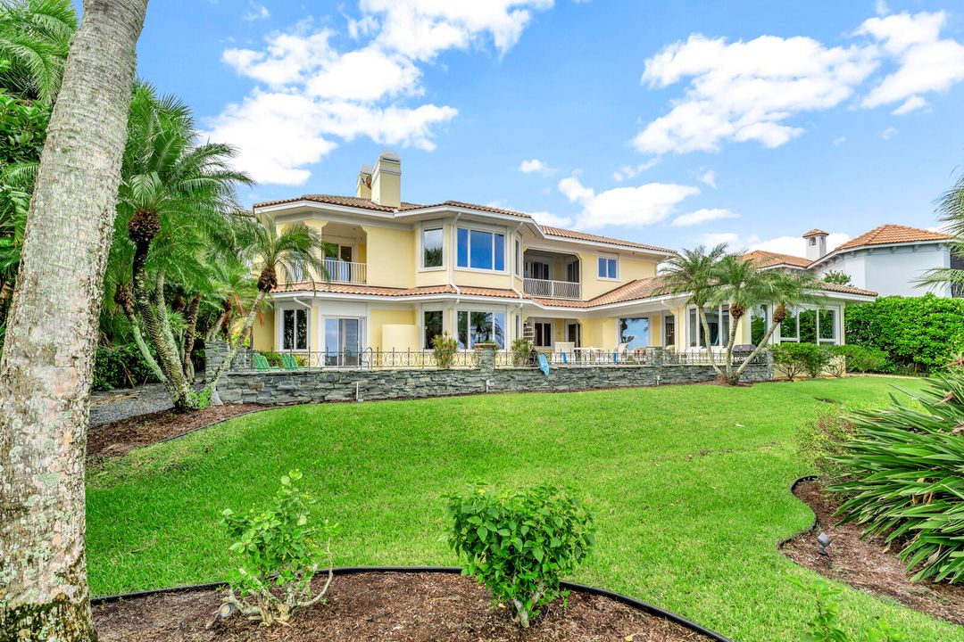 En Venta: $4,300,000 (5 camas, 4 baños, 8123 Pies cuadrados)