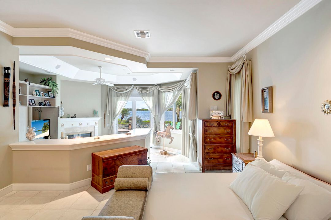 En Venta: $4,300,000 (5 camas, 4 baños, 8123 Pies cuadrados)