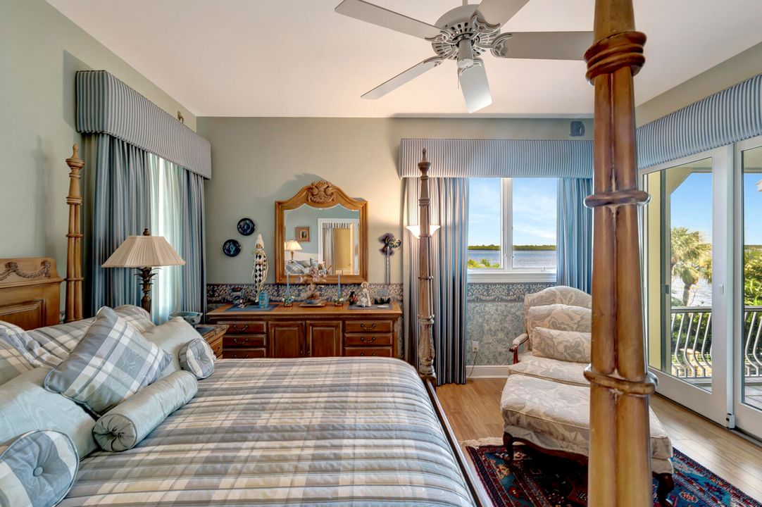 En Venta: $4,300,000 (5 camas, 4 baños, 8123 Pies cuadrados)