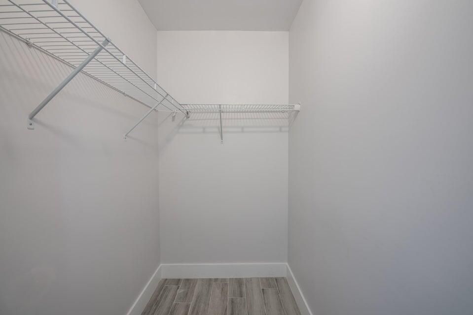 На продажу: $249,900 (2 спален, 2 ванн, 1115 Квадратных фут)