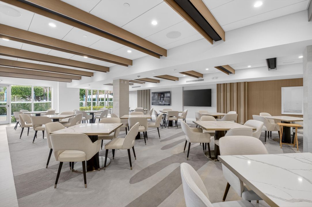 For Sale: $679,000 (2 beds, 2 baths, 1020 Square Feet)