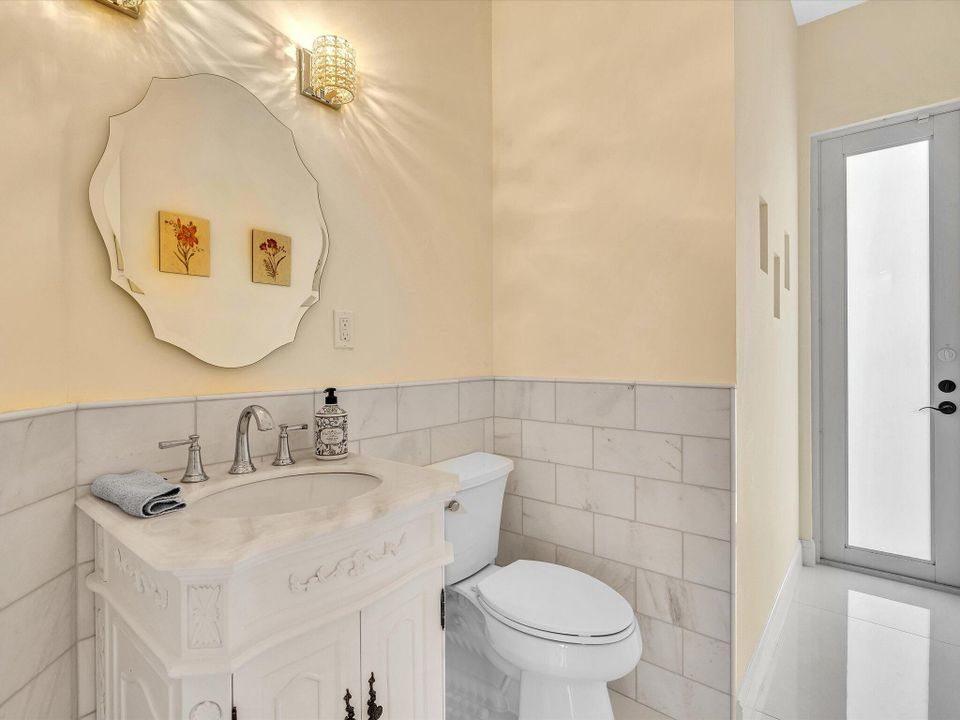 待售: $1,990,000 (5 贝兹, 3 浴室, 3462 平方英尺)