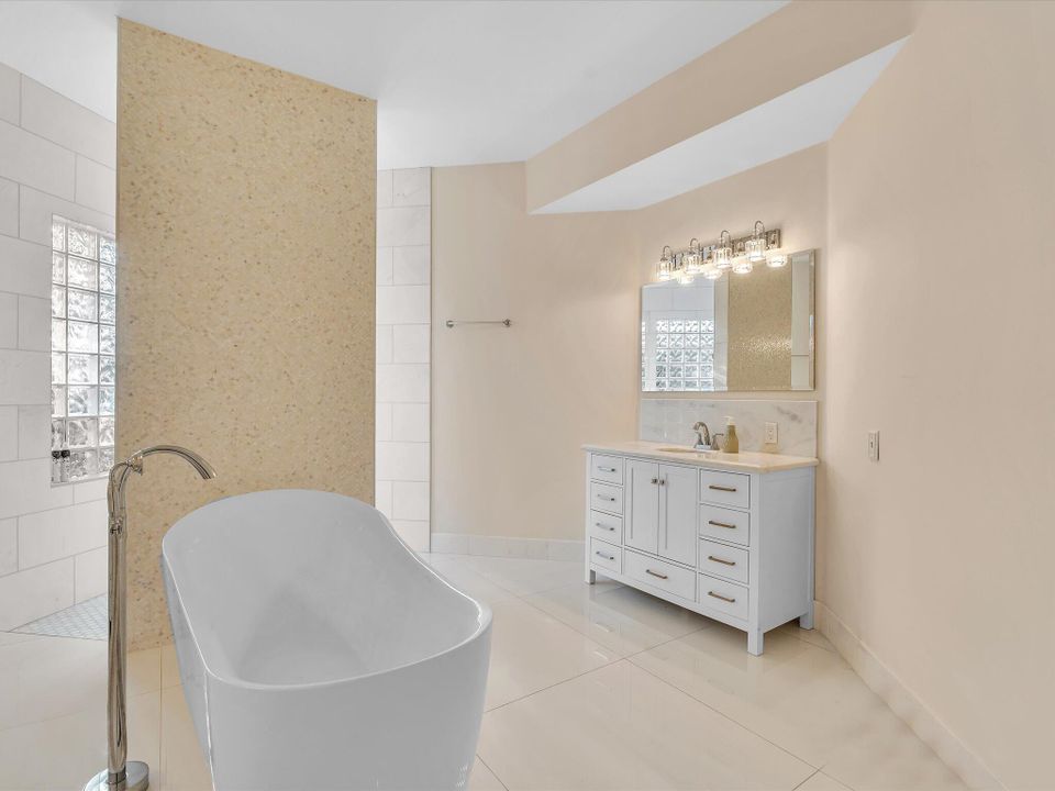 待售: $1,990,000 (5 贝兹, 3 浴室, 3462 平方英尺)