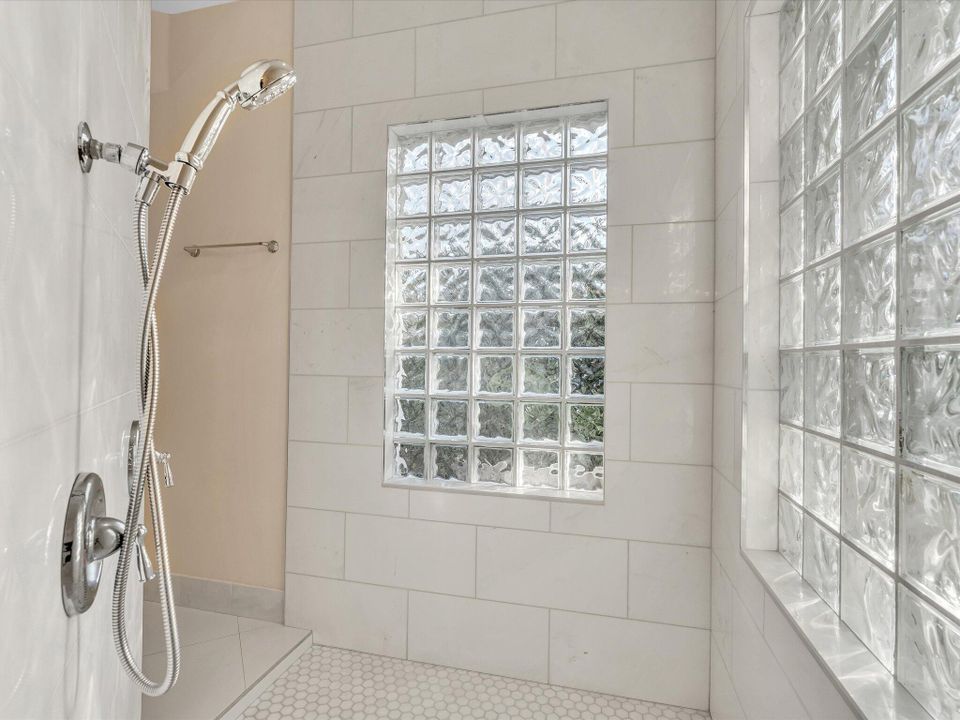 待售: $1,990,000 (5 贝兹, 3 浴室, 3462 平方英尺)