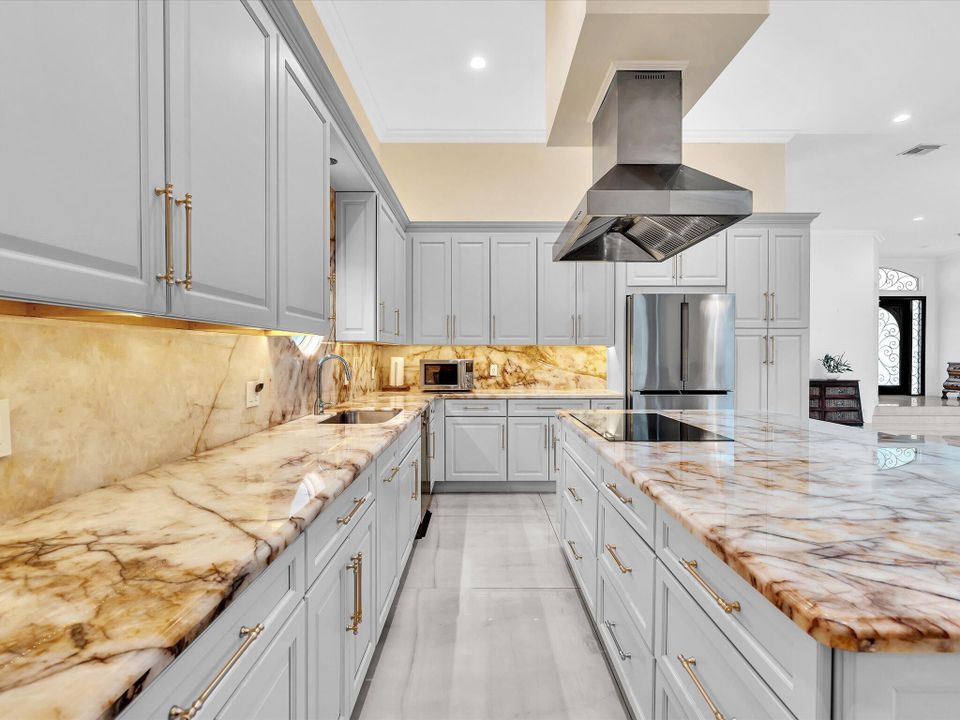 待售: $1,990,000 (5 贝兹, 3 浴室, 3462 平方英尺)