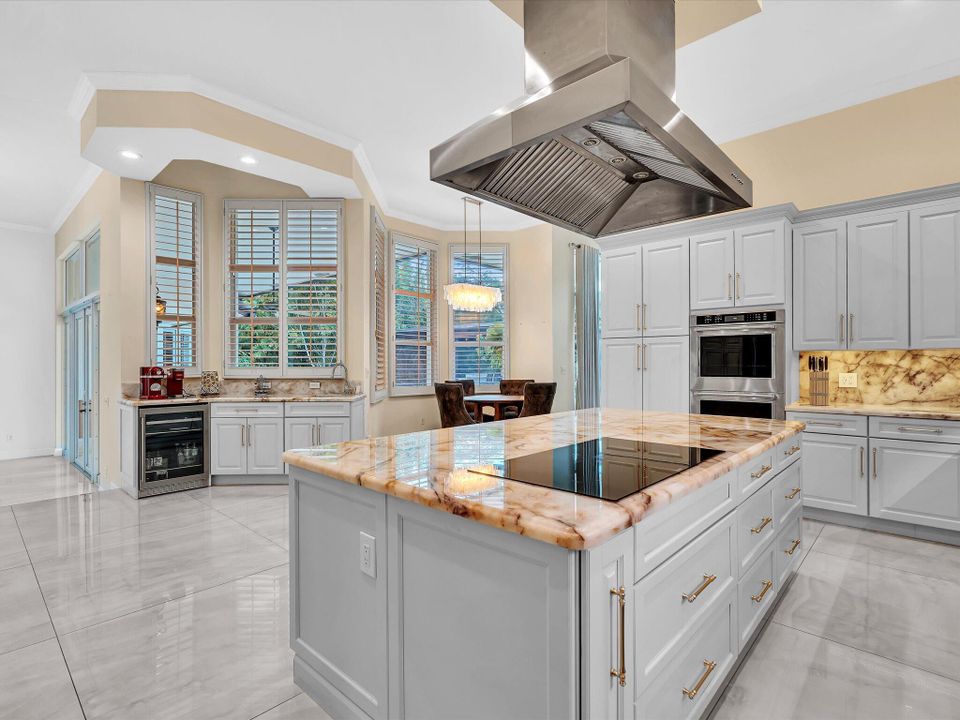 待售: $1,990,000 (5 贝兹, 3 浴室, 3462 平方英尺)