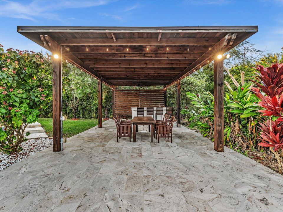 待售: $1,990,000 (5 贝兹, 3 浴室, 3462 平方英尺)