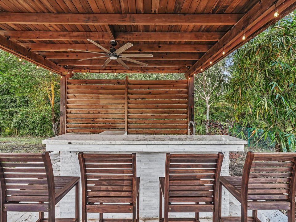 待售: $1,990,000 (5 贝兹, 3 浴室, 3462 平方英尺)